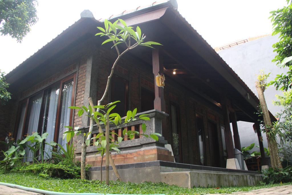 Ary House Ubud Hotel Eksteriør billede